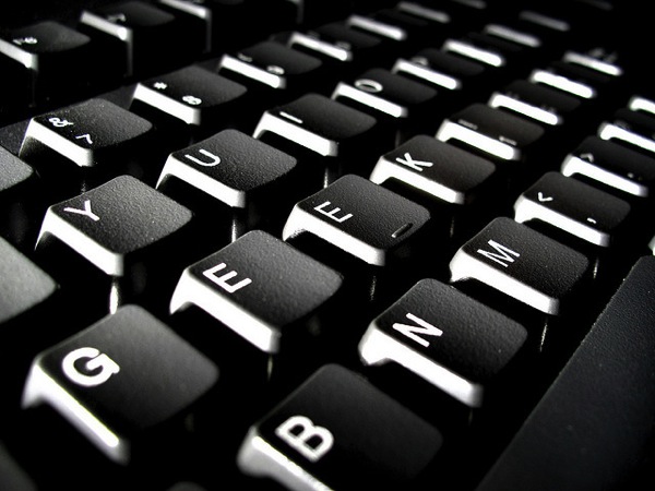 キーボードが汚れた時はキーボード操作を無効化するアプリ「KeyBoardCleanTool」が便利